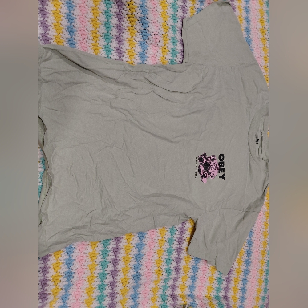 OBEY green teddy bear t-shirt size womens small EXCELLENT CONDITION!!